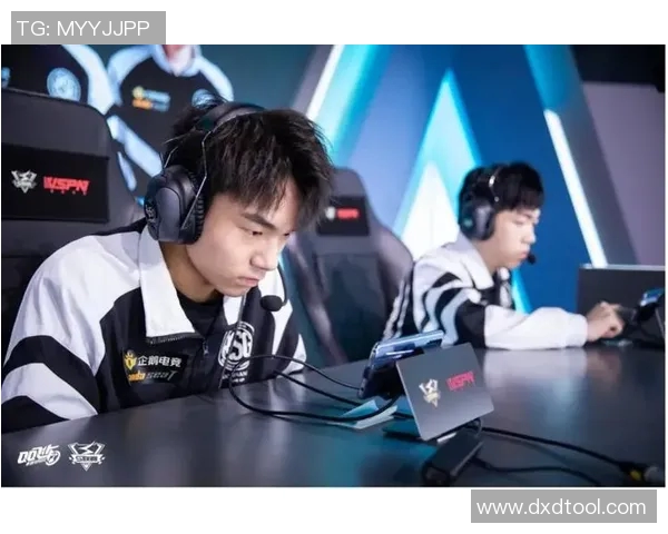 赛后复盘FPX与RNG精彩配合解析及战术思考实时数据