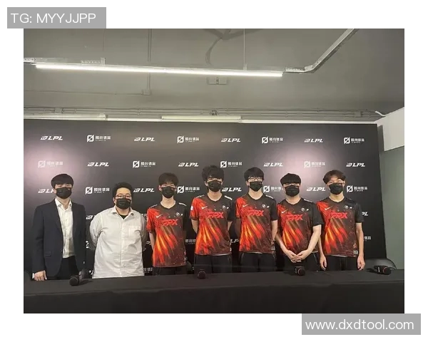 esports数据团结一心探讨FPX在英雄联盟中的团队协作与战术配合
